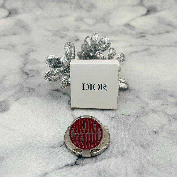 Dior Smartphone Ring, Miss Dior Pink and Silver Round Steel Grip, 1.5 in - NEW - Picture 3 of 9